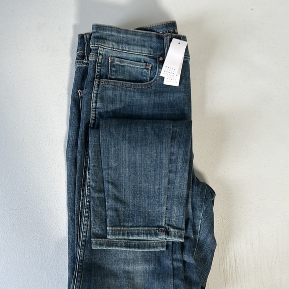 WHBM EVERYDAY SOFR DENIM size 8 - Picture 3 of 5